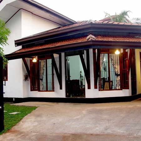 The Hermitage Negombo Kurana Katunayaka Exteriér fotografie